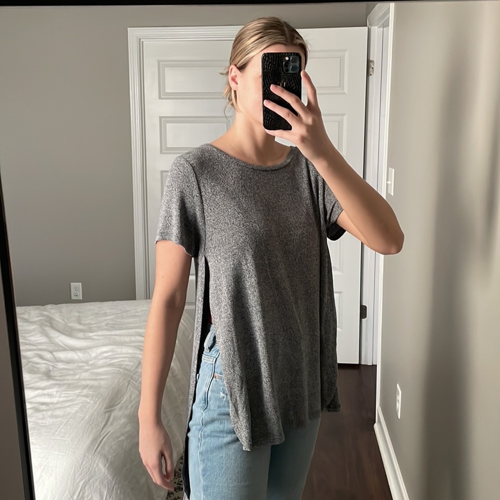 Wishlist Basic Tee